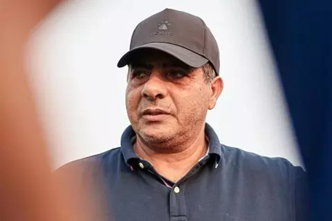 طارق العشري يكشف عبر "يلا كورة" موقفه من الرحيل عن فاركو بعد الهبوط
